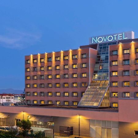 Novotel Caserta Sud Bagian luar foto