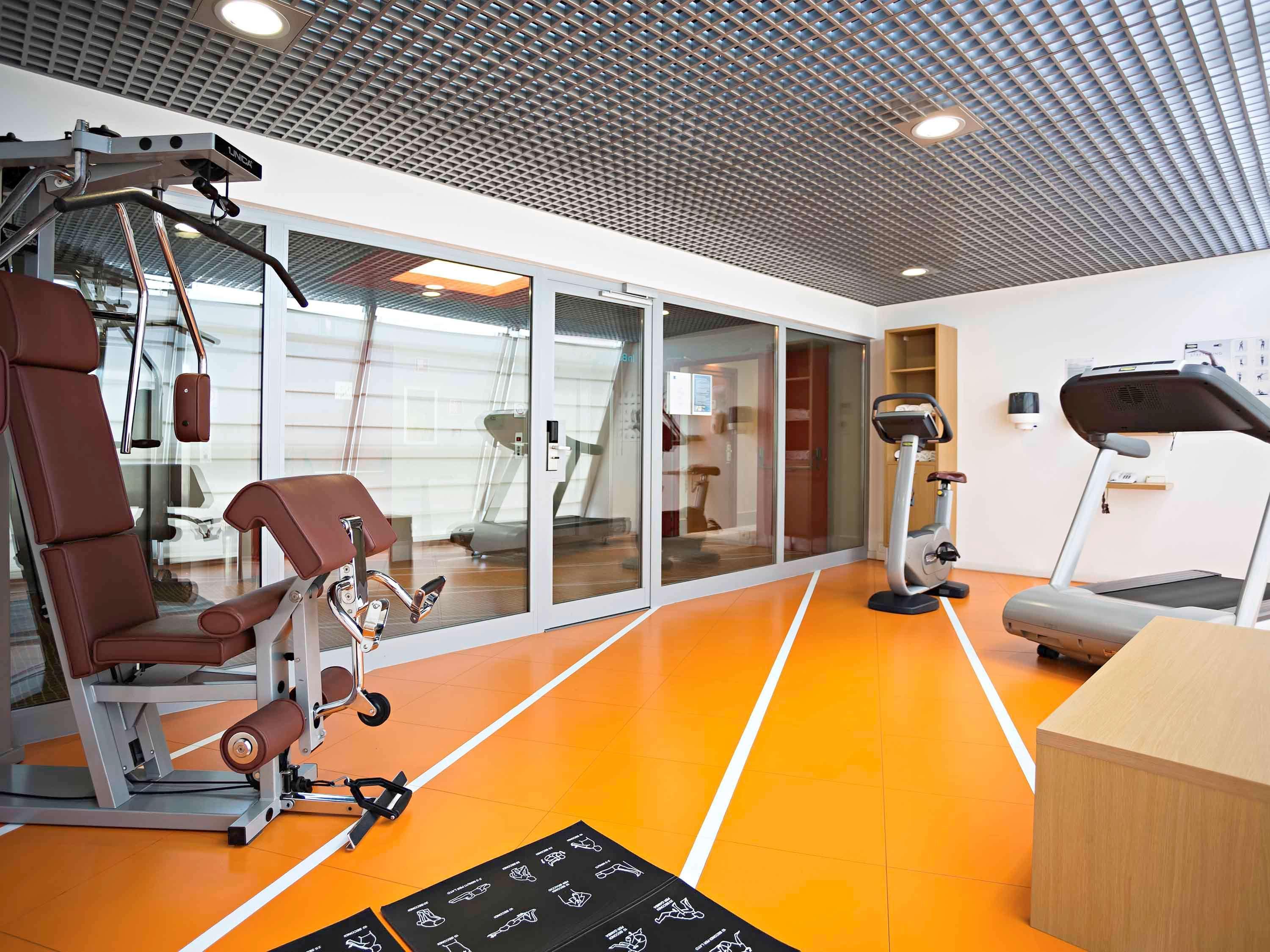 Novotel Caserta Sud Bagian luar foto
