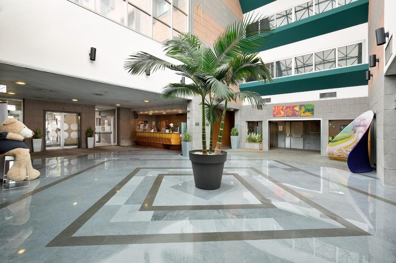 Novotel Caserta Sud Bagian luar foto