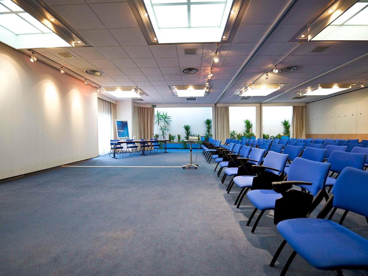 Novotel Caserta Sud Bagian luar foto