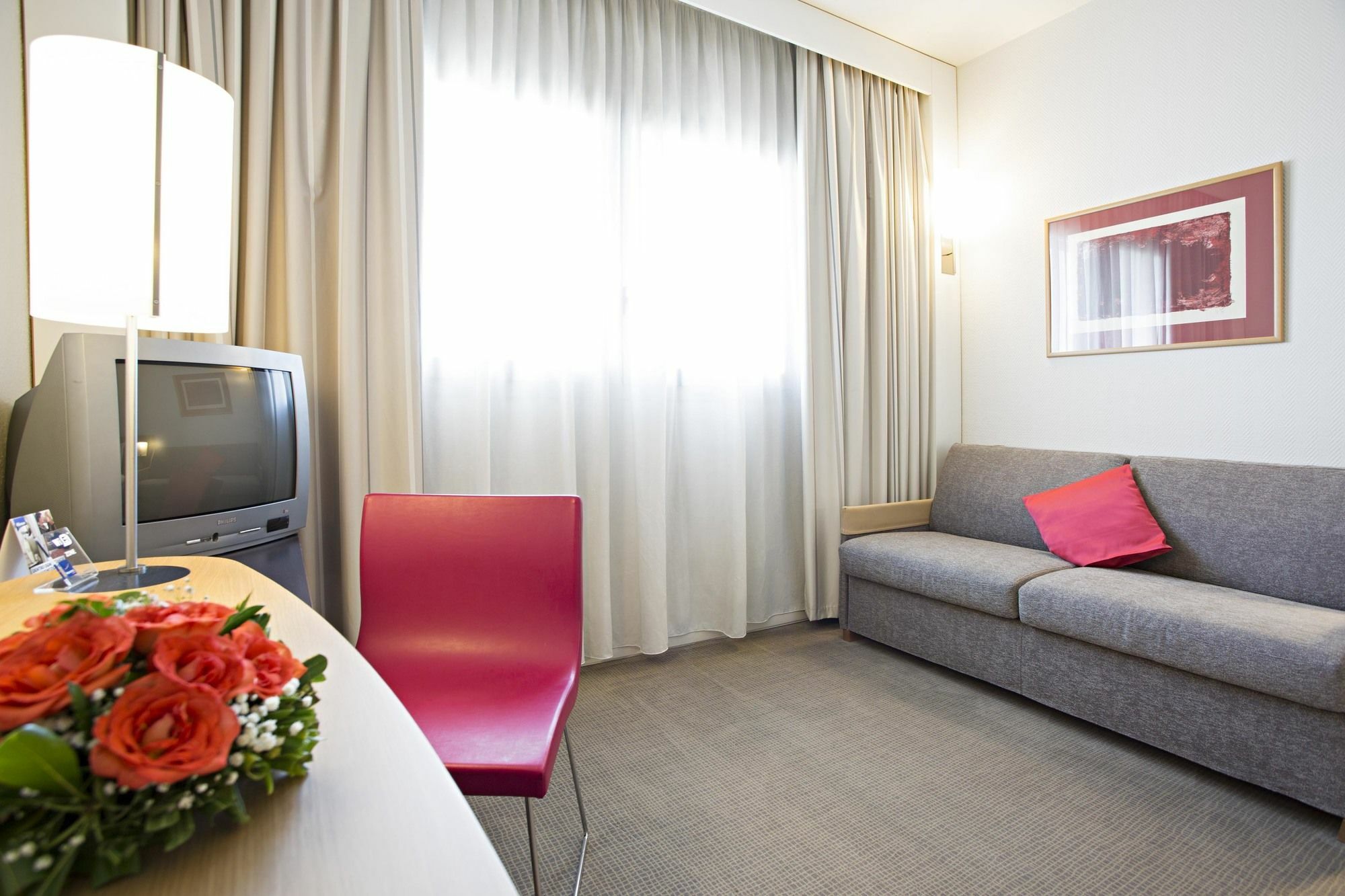 Novotel Caserta Sud Bagian luar foto